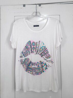 Lauren Moshi x AQUA Graphic Lips Tee – Size M – NWT